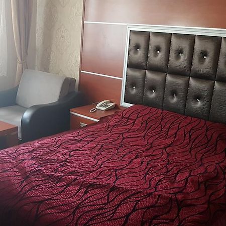 Kafkas Ari Hotel Ardahan ภายนอก รูปภาพ
